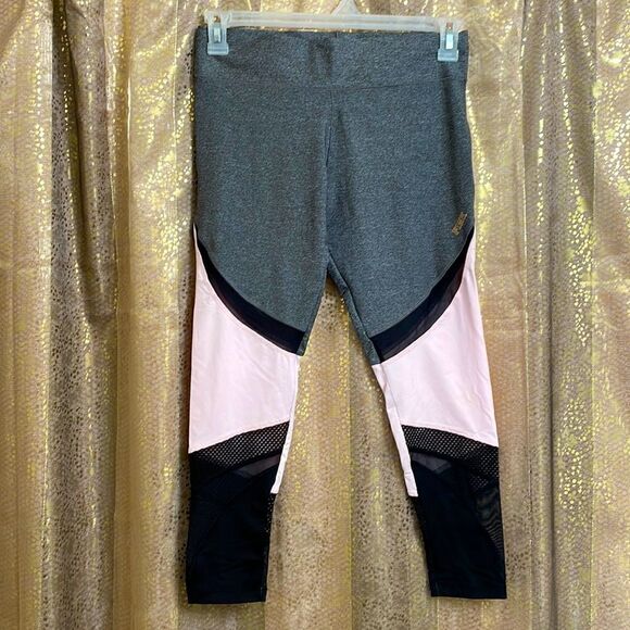 PINK Victoria’s Secret Ultimate gray/light pink/black mesh legging, size M, NWOT - Picture 1 of 7